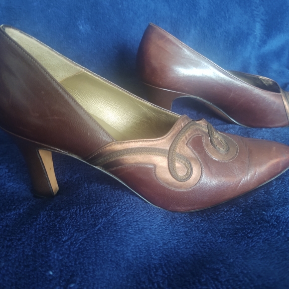 7 1/2 leather brown & copper Shoes - Picture 8 of 14